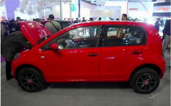 專業(yè)生產(chǎn)PVC護(hù)套、銅排、鋁排、新能源電池銅/鋁軟連接-人禾電子